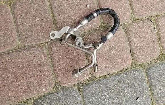 Opel Insignia B Fuel return line/hose 12636128-