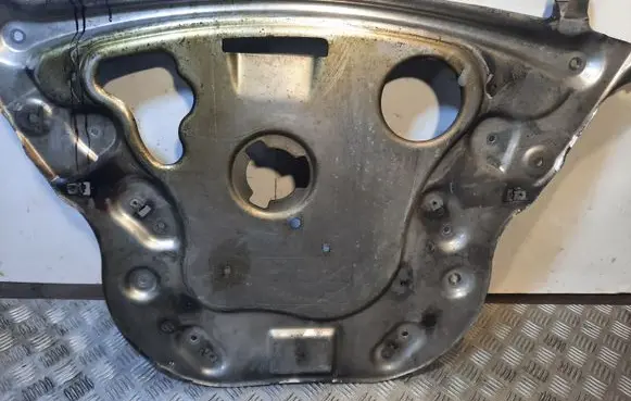 BMW 7 F01 F02 F03 F04 Engine splash shield/under tray 6777727