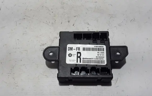 Chrysler Pacifica Door control unit/module 68316560AB