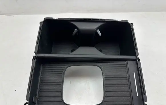 Hyundai Tucson IV NX4 Cup holder front 84671N7TA0