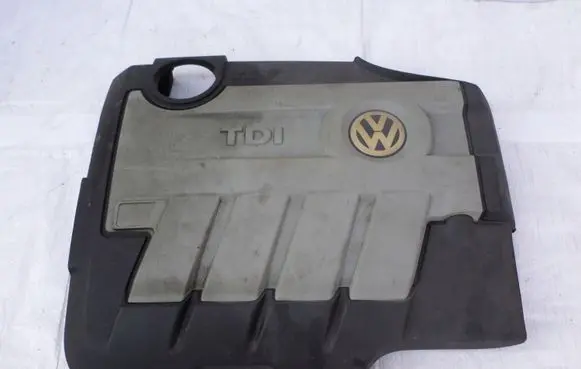 Volkswagen Scirocco Engine cover (trim)