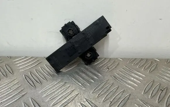 Audi A6 S6 C8 4K Keyless (KESSY) go control unit/module 4M0907247