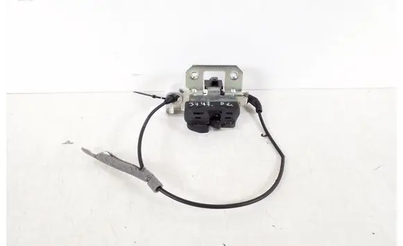 Mercedes-Benz C W204 Seat back rest lock catch A2049200372
