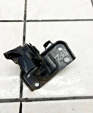 Toyota RAV 4 (XA40) Engine mount bracket 