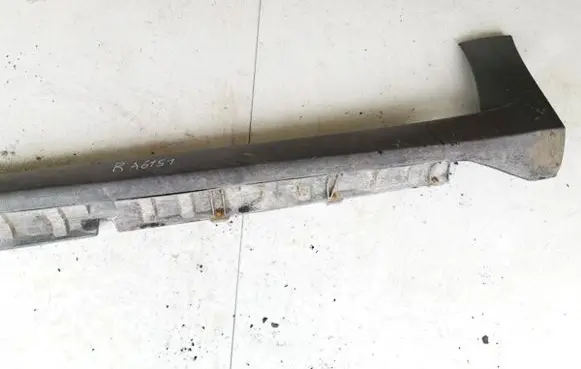 Mitsubishi Outlander Sill