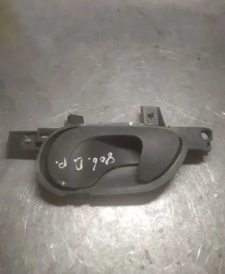 Peugeot 806 Front door interior handle 1470970077
