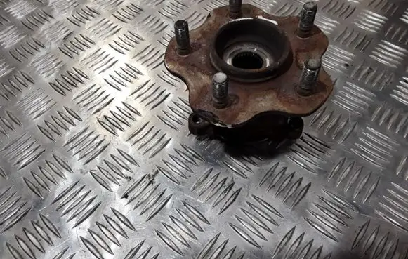 Nissan Qashqai Rear wheel hub