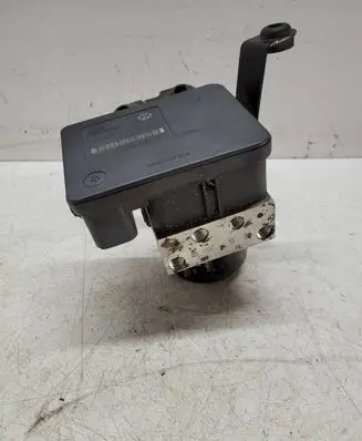 Volkswagen Golf IV ABS Pump 1C0907379E