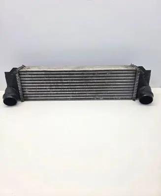 BMW 5 F10 F11 Intercooler radiator 7805629 R7368003