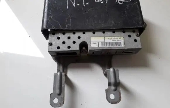 Ford Maverick Sound amplifier f3lf18b849aa f3lf-18b849-aa