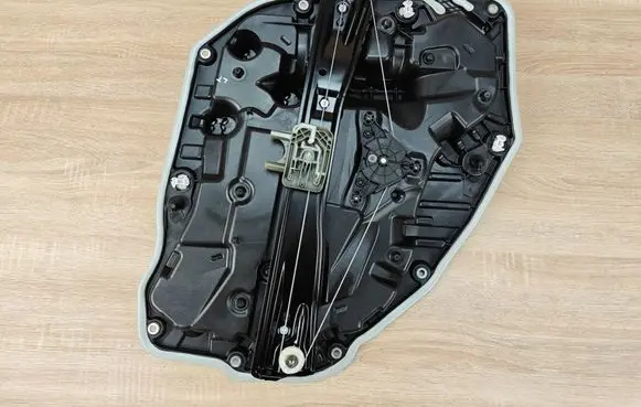 BMW X5 G05 Rear window lifting mechanism without motor 9450785 9450071