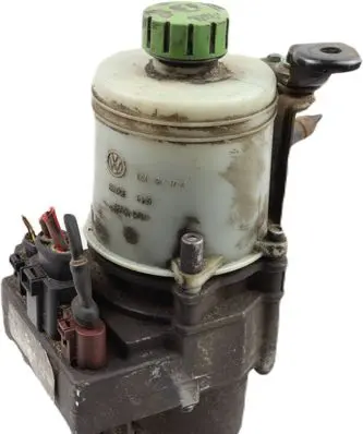 Volkswagen Polo Power steering pump 6Q0423155R