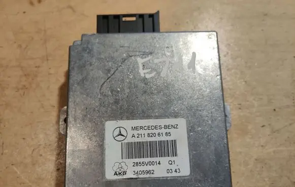 Mercedes-Benz E W211 Phone control unit/module A2118206185