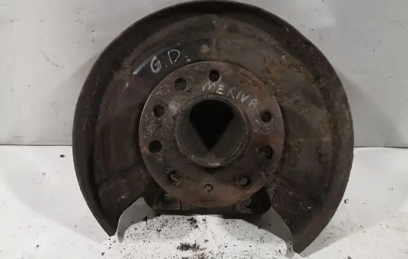 Opel Meriva A Rear wheel hub