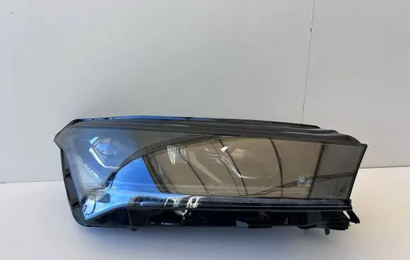 Skoda Enyaq iV Headlight/headlamp 5LB941016G