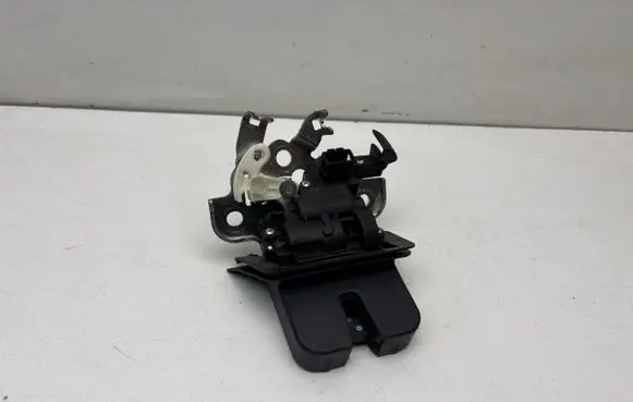 Seat Ibiza IV (6J,6P) Tailgate/trunk/boot lock/catch/latch 8R0827505