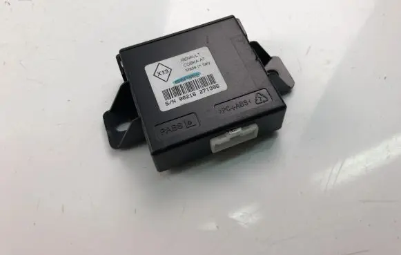 Renault Kangoo II Other control units/modules 4M5418R0B