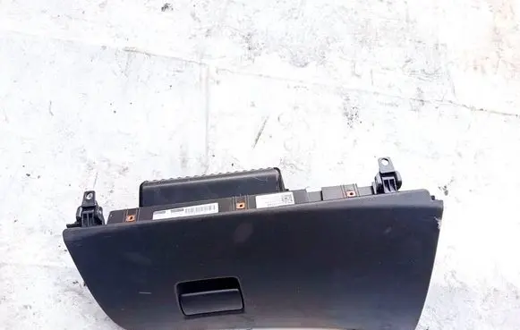 Opel Insignia B Glove box 39097524 551186240
