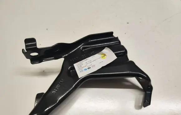 Audi A4 S4 B9 Dashboard cross member/frame bar 8W1857245