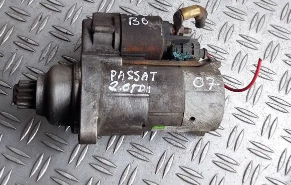 Volkswagen PASSAT B6 Starter motor 02M911023N TS18E3 1303062051