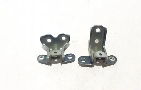 Hyundai Tucson TL Front door upper hinge 793102V000