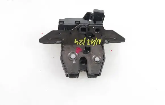 Opel Astra K Tailgate/trunk/boot lock/catch/latch 13509599