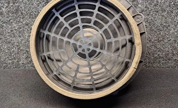 Audi A8 S8 D4 4H Front door speaker 4H0035415