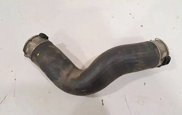 Intercooler hose/pipe