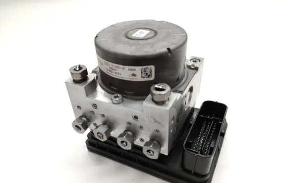 Ford Fiesta ABS Pump D1B12C405AF 10022006784