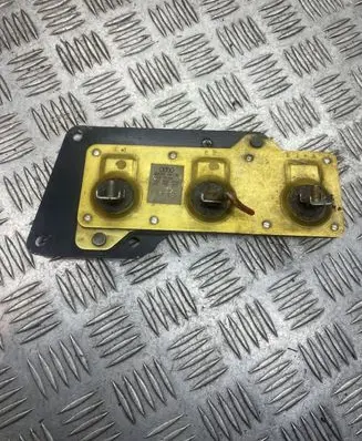 Audi 80 90 S2 B4 Coolant fan relay CGSR1392 4A0959493A