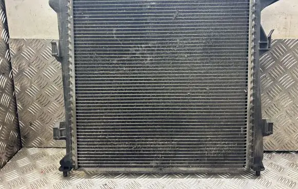KIA Ceed Coolant radiator 253101H600