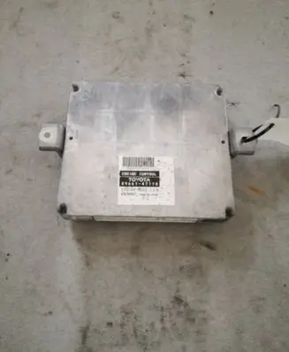 Toyota Prius (XW20) Engine control unit/module 8966147170