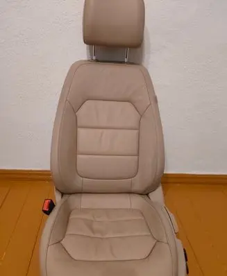 Volkswagen PASSAT B7 Front driver seat 