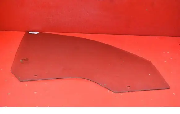 BMW X3 E83 Front door window glass four-door 