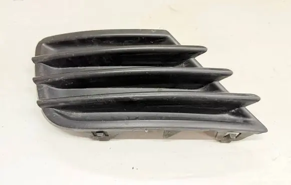 Peugeot 207 Front bumper lower grill KRA207P180226 9688075377