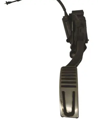 Accelerator throttle pedal