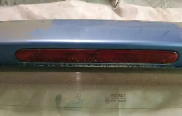 Peugeot 206 Third/center stoplight