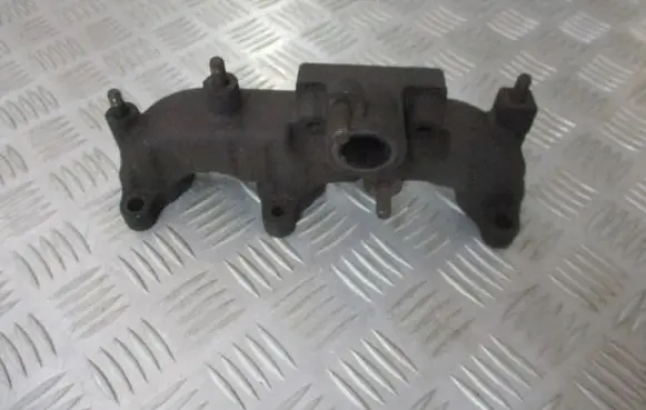Seat Ibiza III (6L) Exhaust manifold