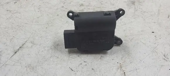 Seat Leon (1P) Air flap motor/actuator 0132801338