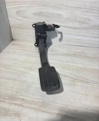 Peugeot 308 Accelerator throttle pedal 9674829180