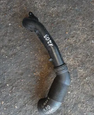Ford Galaxy Intercooler hose/pipe 7m3129654g