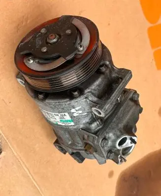 Seat Leon (1P) Air conditioning (A/C) compressor (pump) 1K0820803S R13428680F