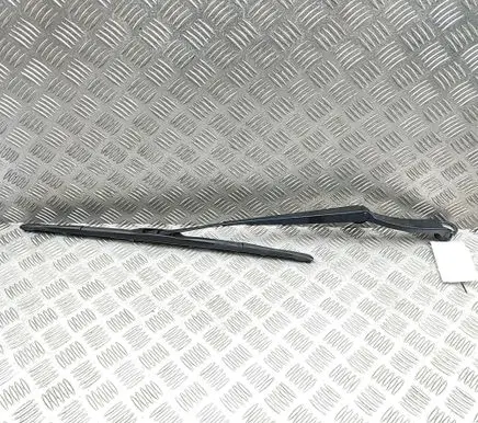 Toyota GR 86 Windshield/front glass wiper blade SU00302667
