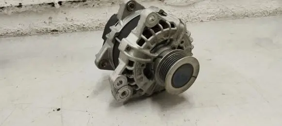 Volvo S60 Generator/alternator 31489212