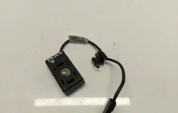 Tesla Model 3 Antenna control unit 1509420-00-c