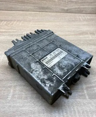 Renault Laguna I Engine control unit/module ECU HOM7700113281 0281001995