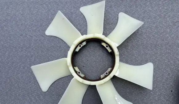 Nissan Patrol Y60 Viscous fan 2106022J00