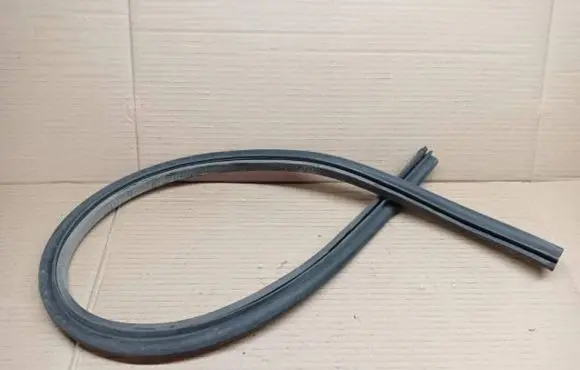 Audi A3 S3 8V Engine compartment rubber 8V0823723D