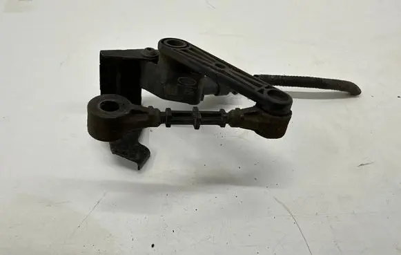Land Rover Discovery 5 Air suspension front height level sensor JPLA3D026AA