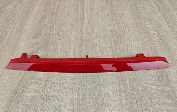 Audi Q3 F3 Third/center stoplight 8V0945097D